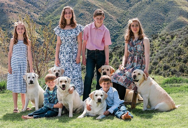 www.bouldercrestranch.com Our Kids and English Labrador Retreivers at BoulderCrest Ranch